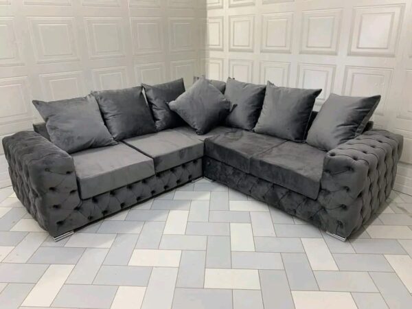 Ashton corner scattered back grey